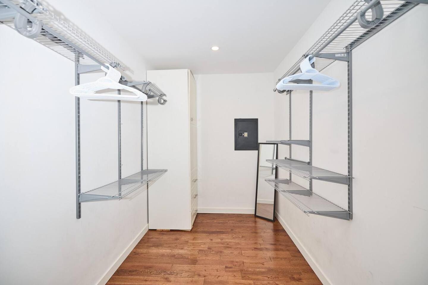 Apartment Stylish Escape By The Falls 6-8